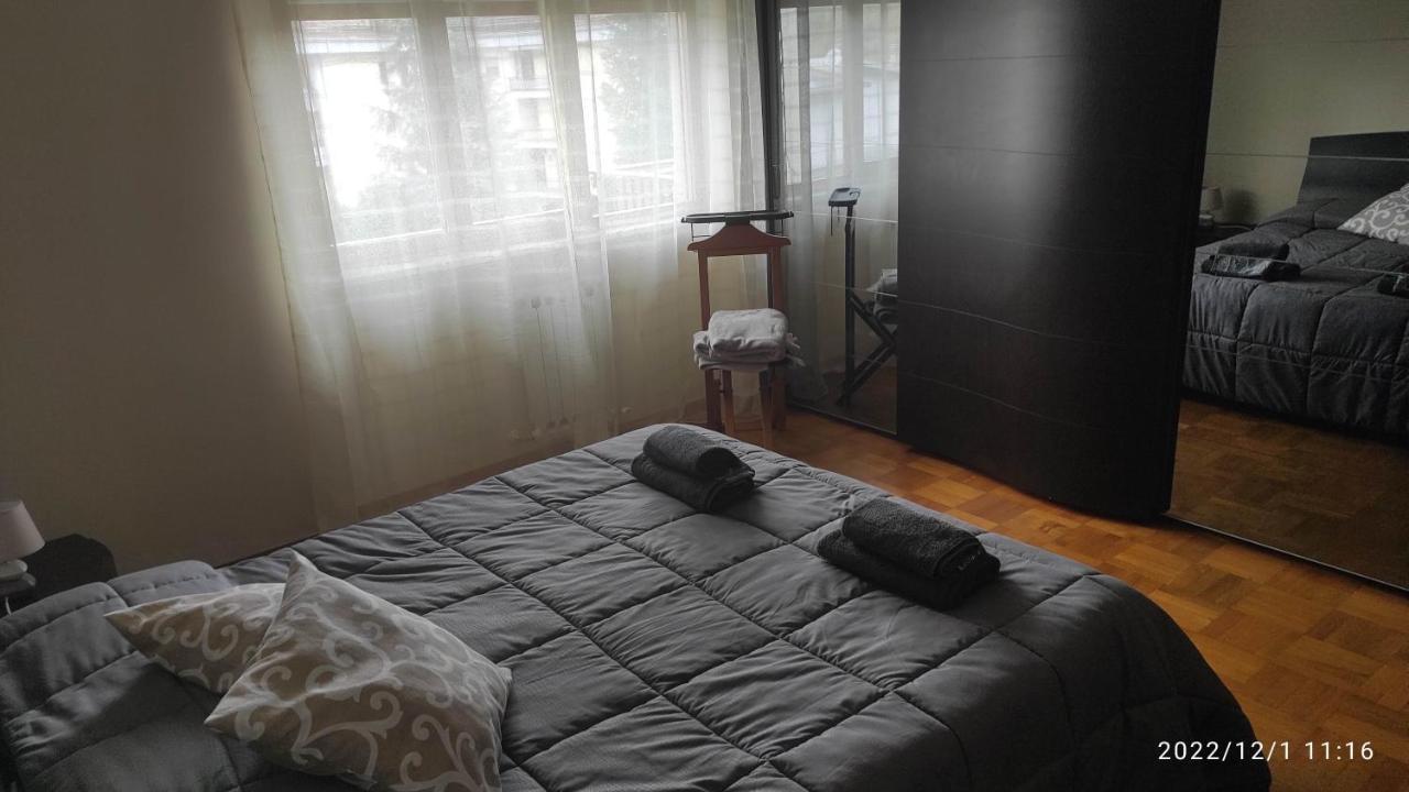 Appartamento In Zona Residenziale Surdo Eksteriør bilde